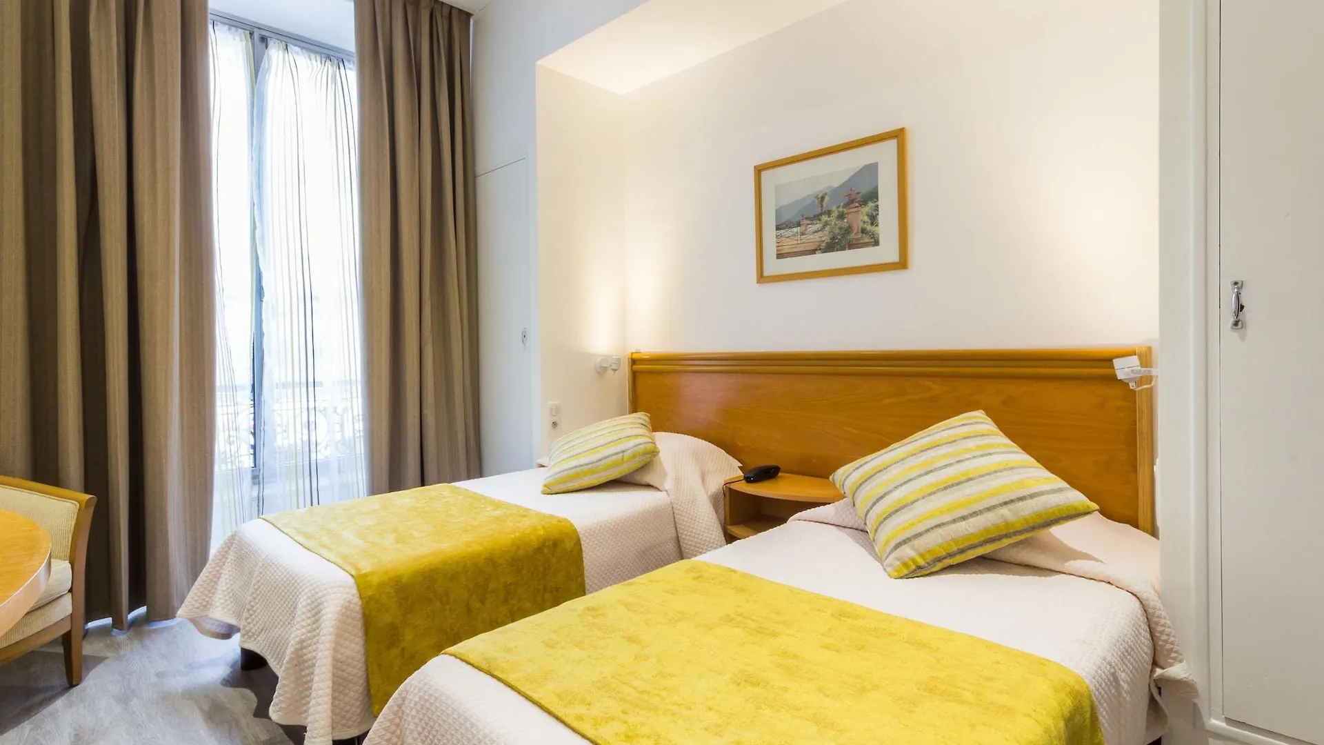 Hotel Busby Nice
