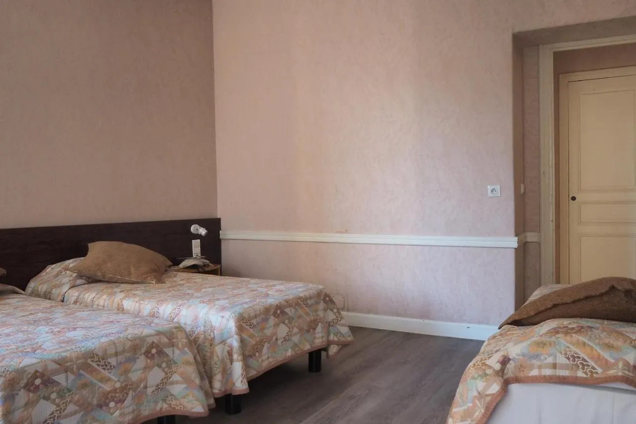 Hotel Busby Nice 3*,
